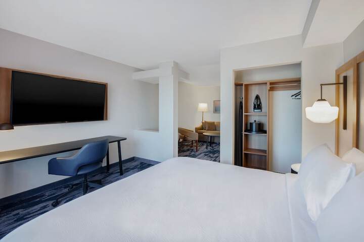 Fairfield Inn & Suites by Marriott Greenwood
