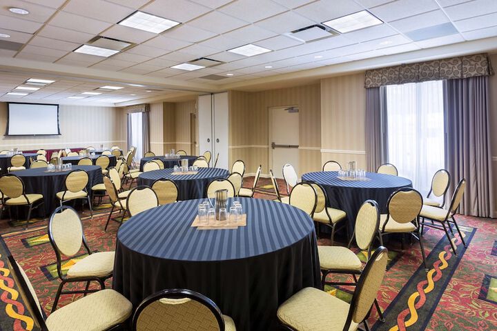 Hilton Garden Inn Saratoga Springs