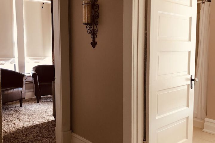 Room 17 of 62