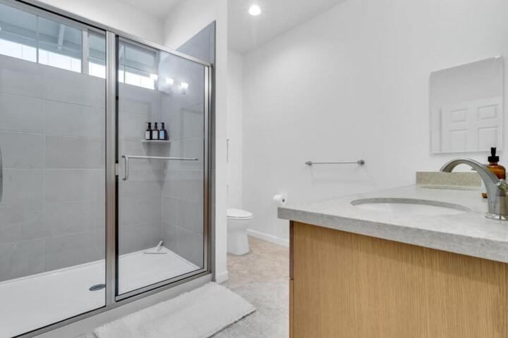Kalo Homes - Coastal island haven