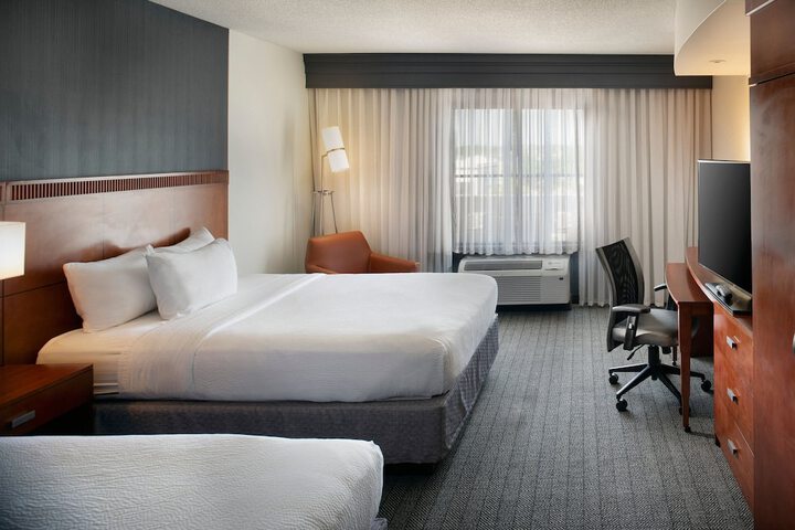 Courtyard by Marriott Collierville