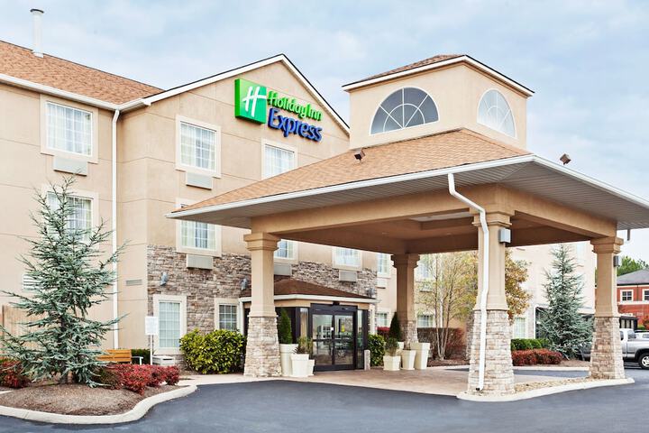 Hotel 5 of 41