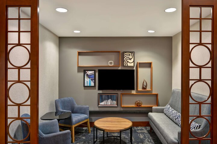 Hotel Interior 7 of 42