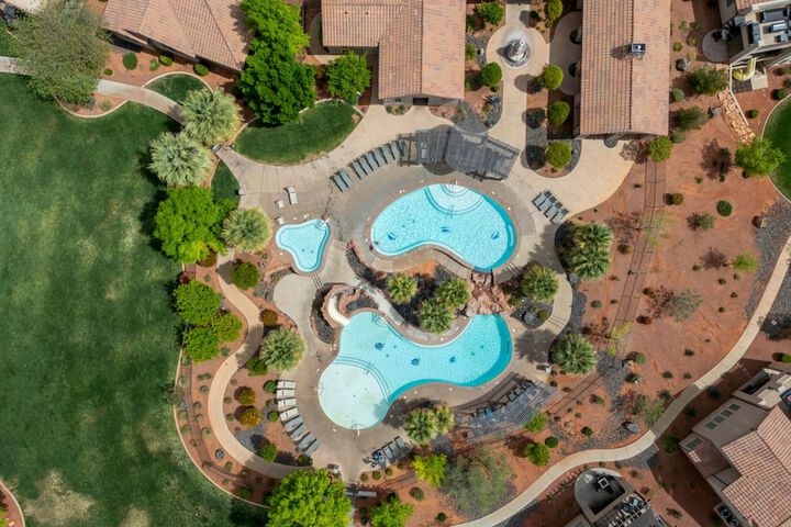 Paradise Village 3 - Grand View Estates