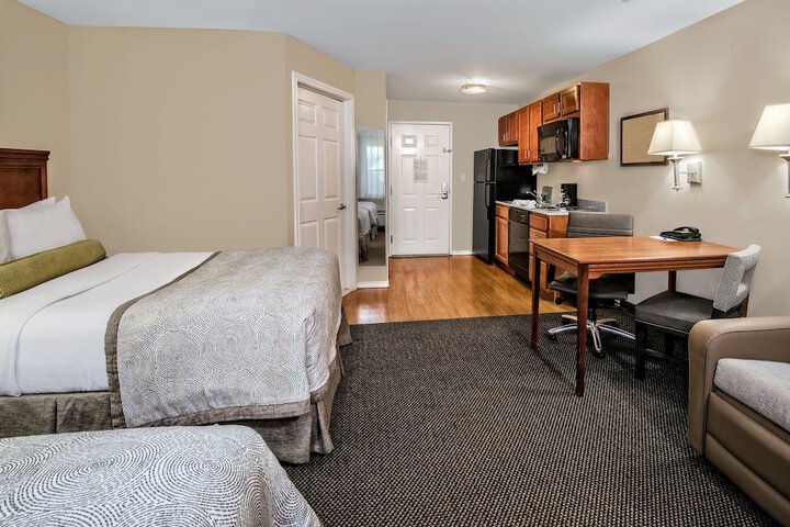 Room 30 of 38