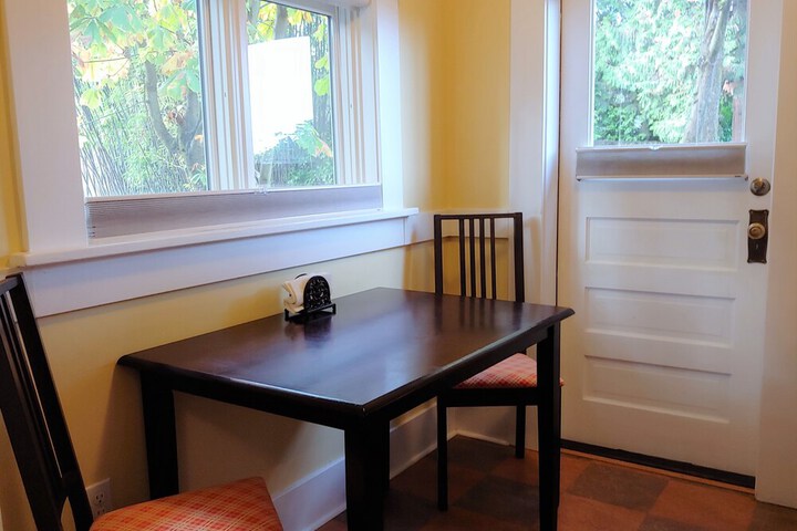 Room 28 of 50