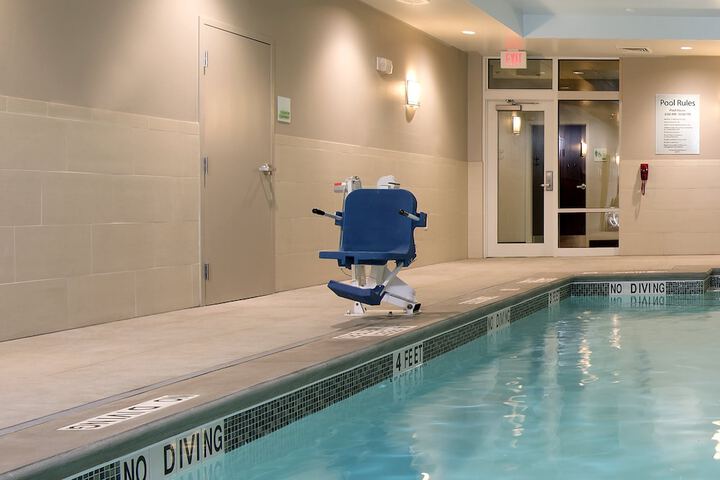 Pool 10 of 44