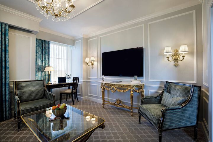Hotel Carmichael Autograph Collection