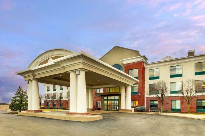 Hotel 7 of 71