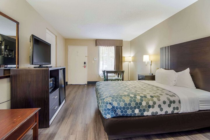 Room 19 of 31