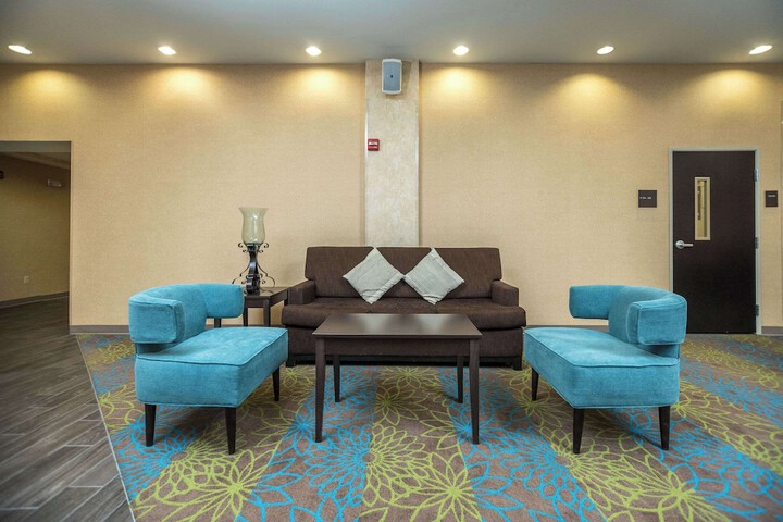 Hotel Interior 7 of 37