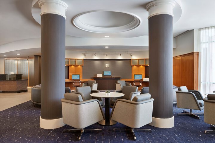 Hotel Interior 9 of 33