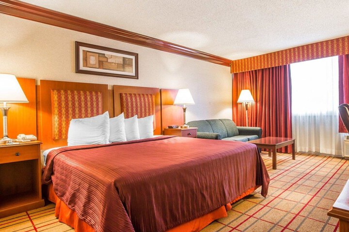 Quality Inn & Conference Center Brattleboro North