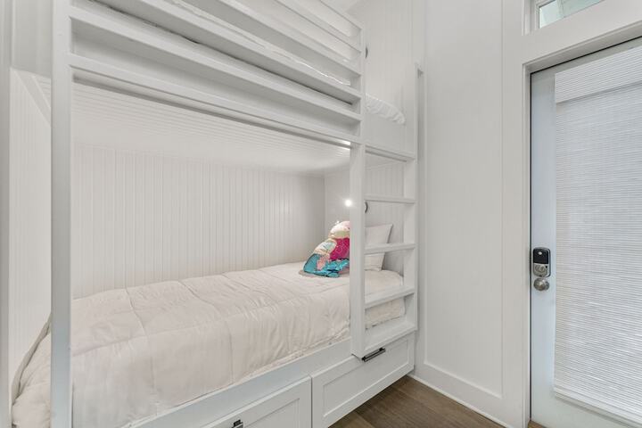 Room 254 of 291