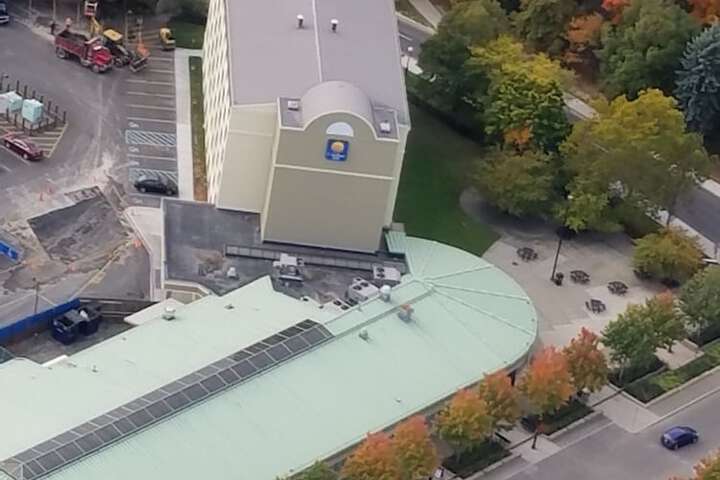 Hotel 4 of 80