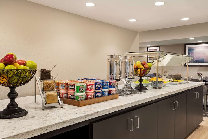 DoubleTree by Hilton Hotel New Orleans Airport
