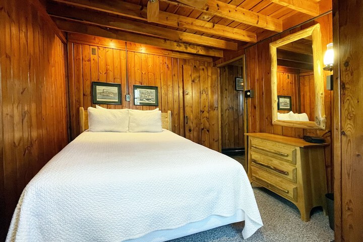 Mountain Springs Lake Resort