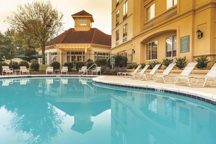 Pool 7 of 44