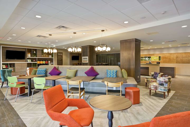 Hotel Interior 11 of 40