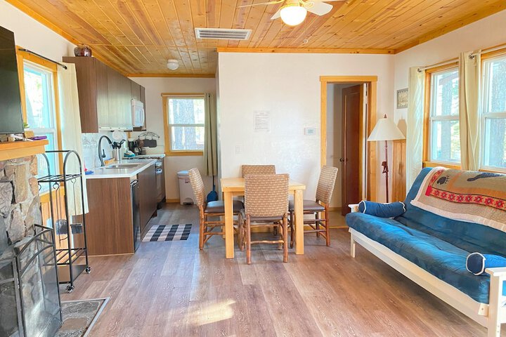 Blue Horizon Lodge