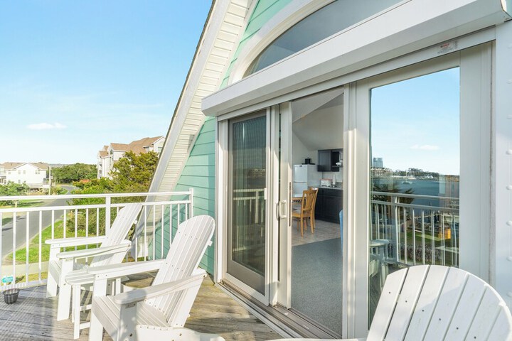 Ocracoke Harbor Inn