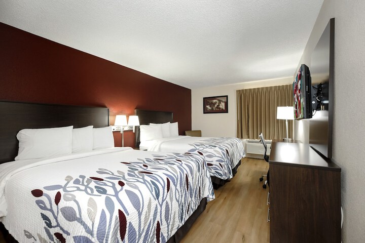 Room 18 of 34