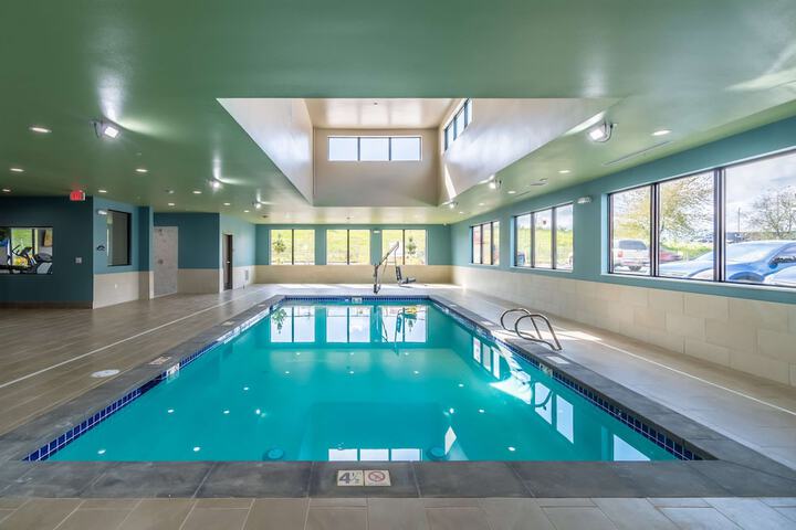 Pool 6 of 33