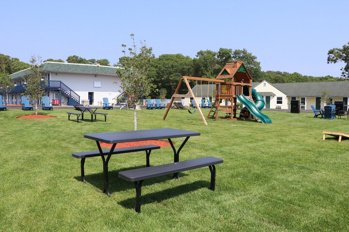 Sunbird Cape Cod Resort