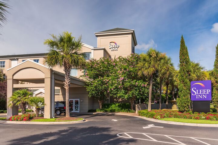 Hotel 6 of 39
