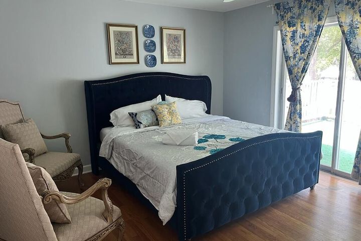 Room 8 of 40