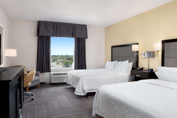 Hampton Inn by Hilton Hallandale Beach Aventura