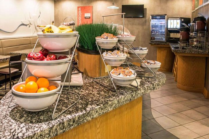 Comfort Suites Monroeville - Pittsburgh East