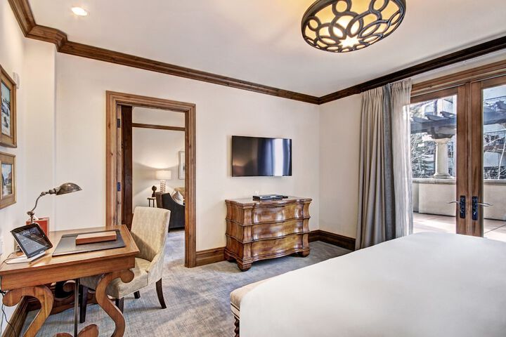 Room 133 of 450