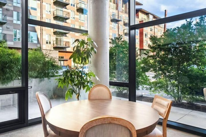 Airy and Open Corner Loft - 92 Walkscore
