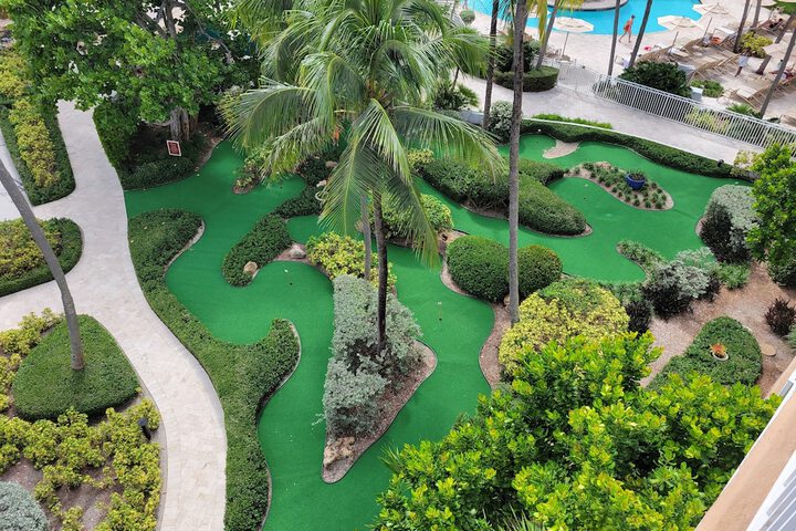 Lago Mar Beach Resort & Club