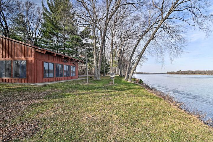 Eagles Nest - Baraboo Cabin on Wisconsin River!