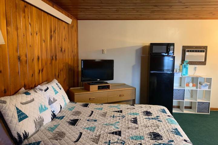 Room 10 of 26