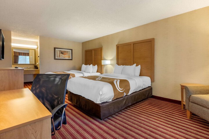 Quality Inn Exit 4