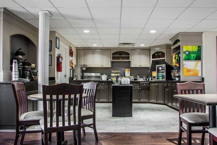 Quality Inn Florence Muscle Shoals