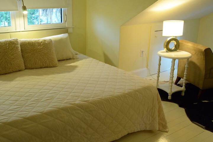 Adora Inn