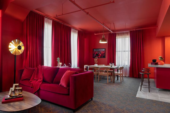 Room 43 of 78