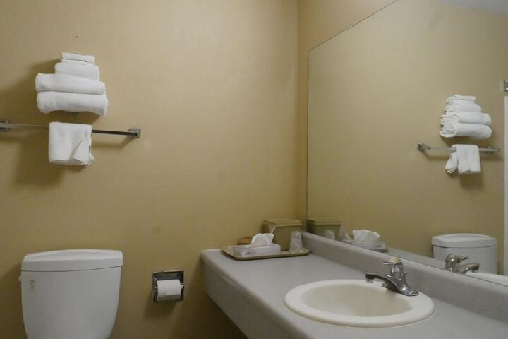Room 19 of 29