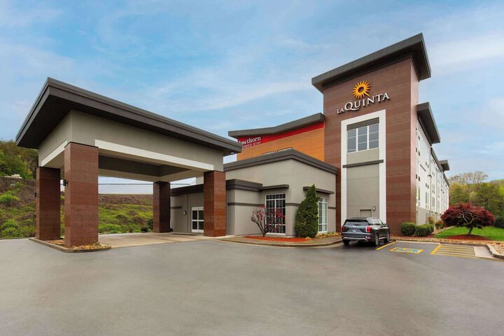Hotel 3 of 32