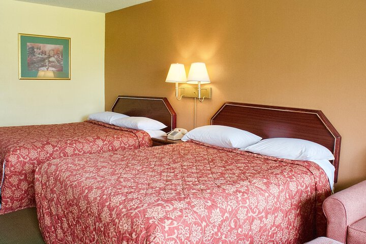Rodeway Inn Monroe