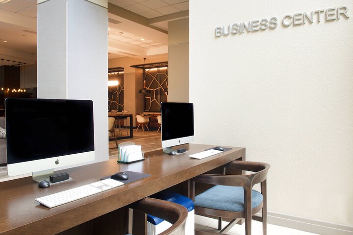 Business Center 60 of 60
