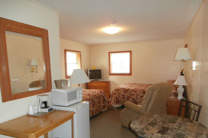 Riverbend Lodging