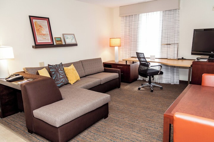 Room 20 of 28