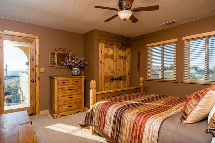 Room 29 of 39