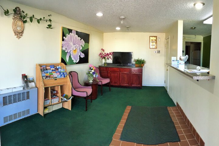 Hotel Interior 7 of 34