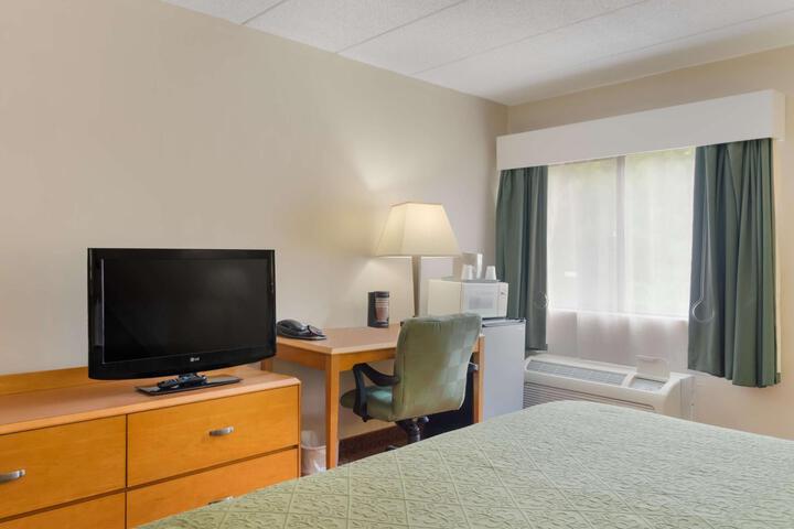 Room 29 of 43